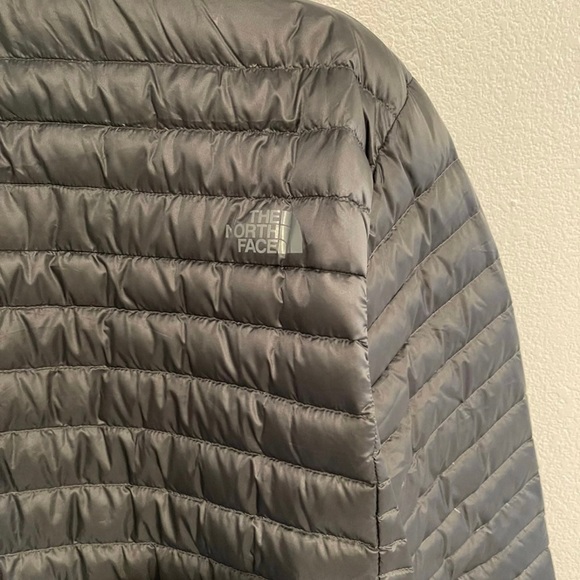 The North Face Mens Nylon Stretch Quilted Jacket Black M - Picture 6 of 12